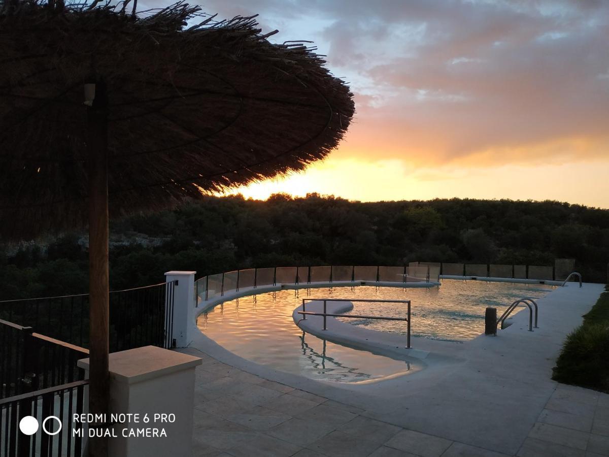 Centro De Naturaleza Canada Verde "El Parque De Naturaleza Con Mas Experiencias De Andalucia"" オルナチュエロス エクステリア 写真